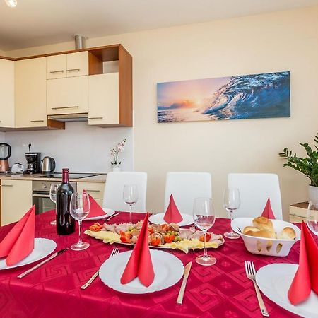 Apartman Vesna Малинська Екстер'єр фото
