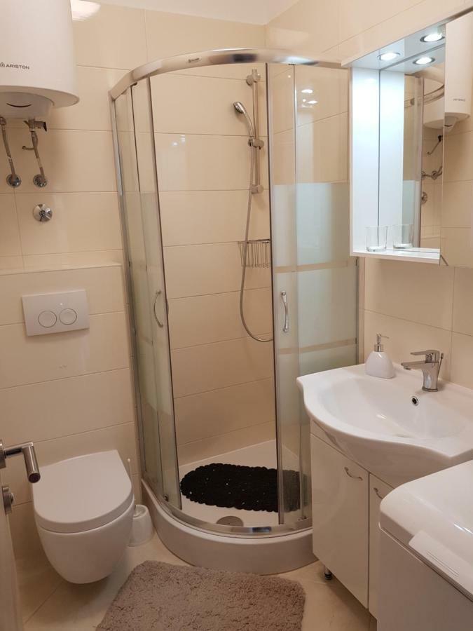 Apartman Vesna Малинська Екстер'єр фото