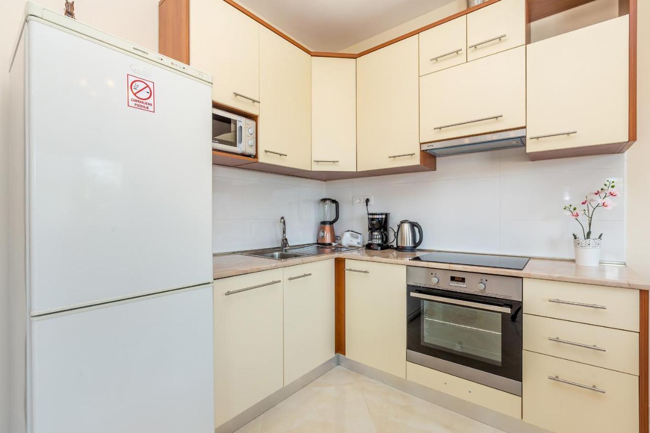 Apartman Vesna Малинська Екстер'єр фото