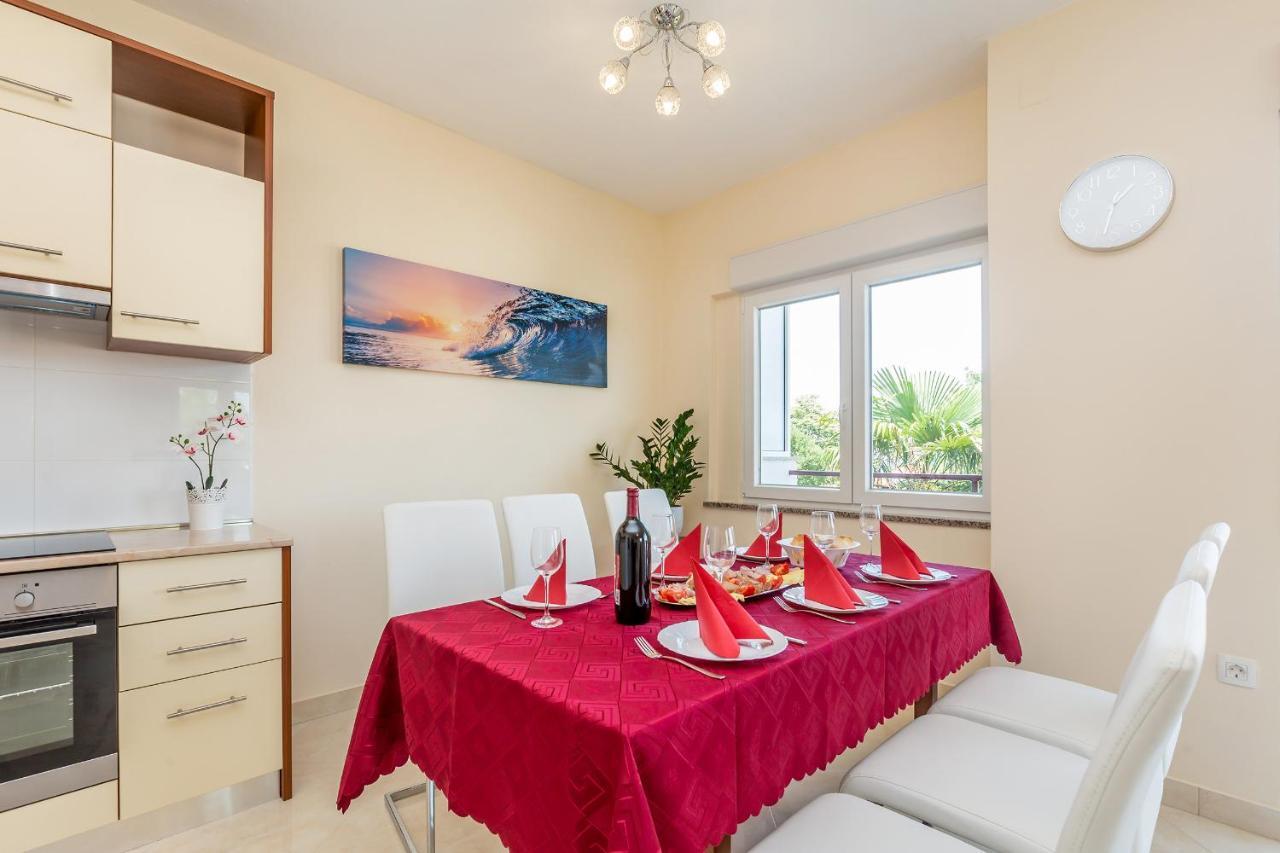 Apartman Vesna Малинська Екстер'єр фото